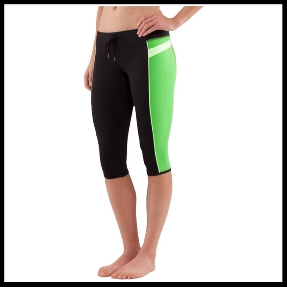 LULULEMON Heat It Up Crop - Picture 9 of 9